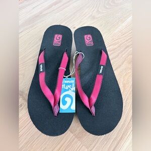 Teva mush wedge flip flops
